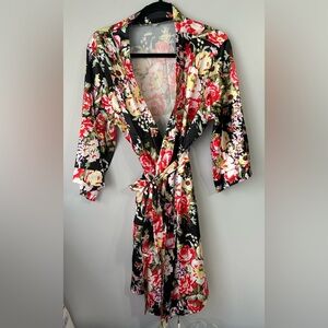 Floral Print Wrap Robe size XL Amazon Valentines Day